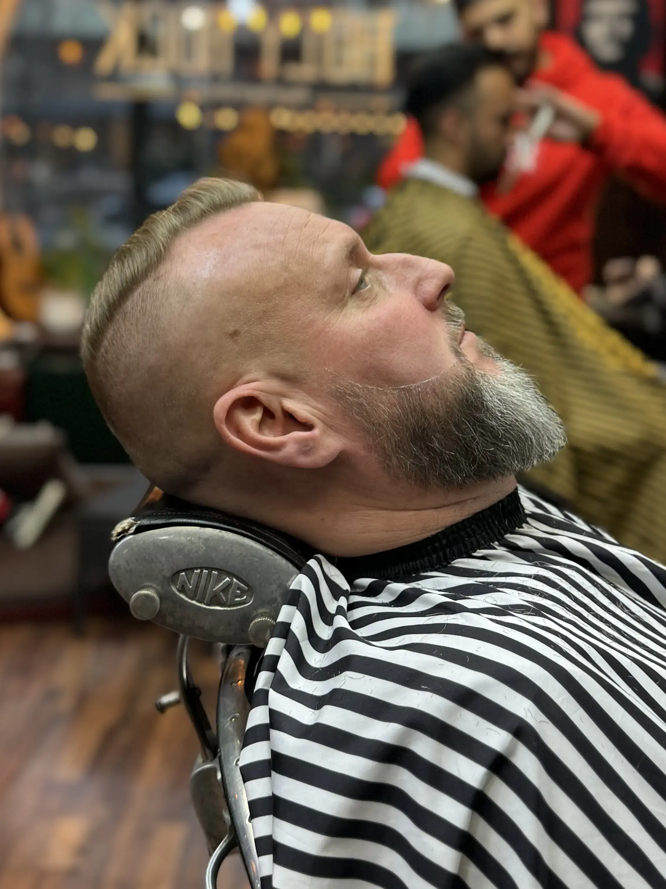 Klassisk herrklippning